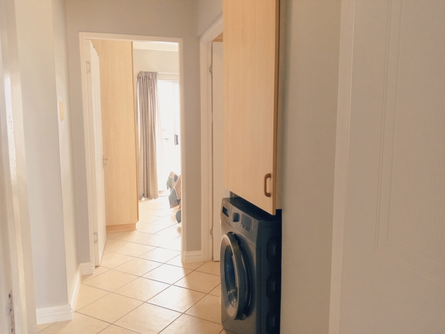 2 Bedroom Property for Sale in Reebok Western Cape